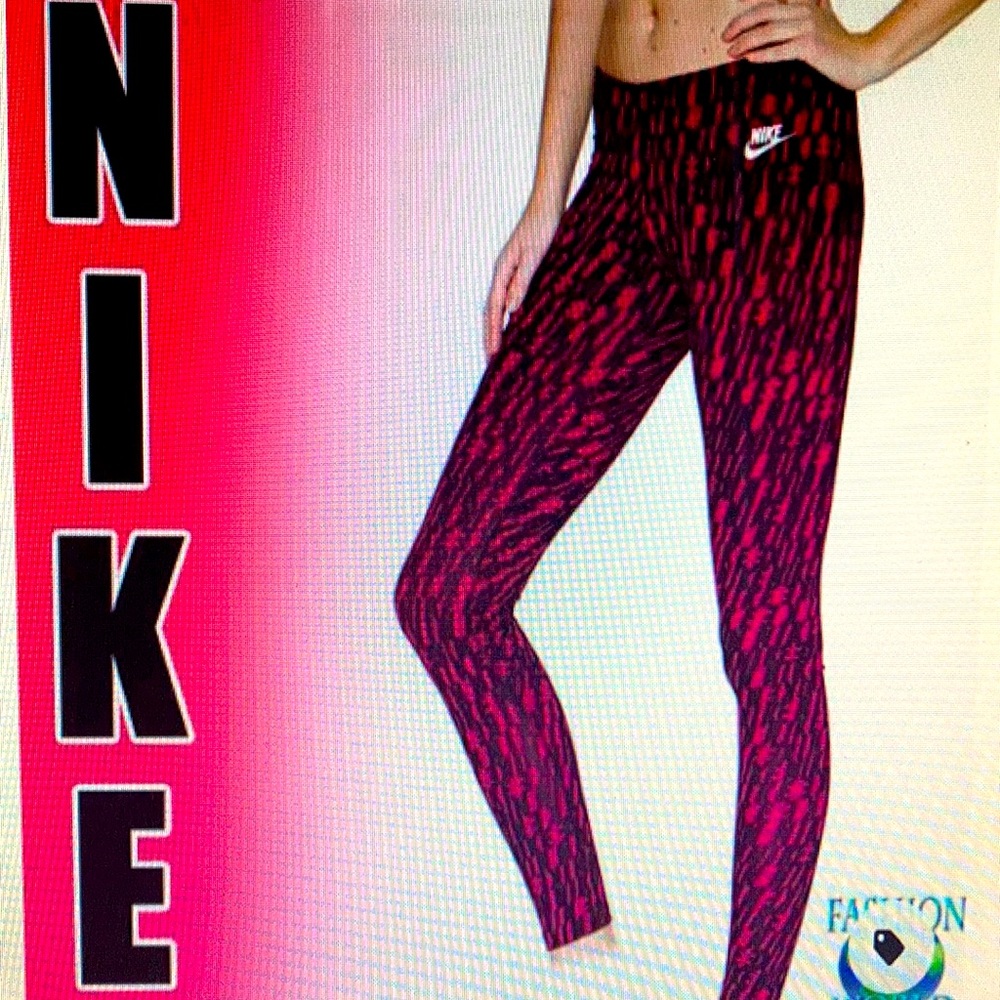 Nike Leg-A-See All Over print Legging (S)